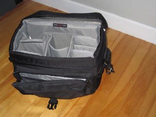 lowepro nova 4 in Cases, Bags & Covers