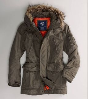 american eagle anorak jacket in Clothing, 