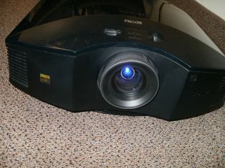 Sony BRAVIA VPL HW10 SXRD LCD Full HD 1080P Home Theater Projector