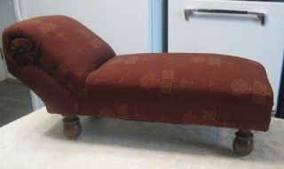 ANTIQUE VICTORIAN CHAISE LOUNGE GRT 4 DOLLS & PETS NICE
