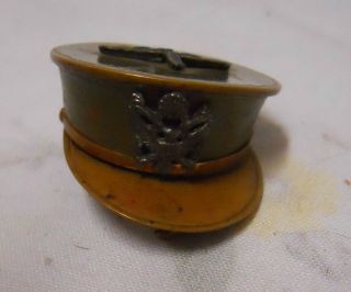 sm. OFFICERS MILITARY CAP/PILL BOX?/PINBACK/T​IN/TRENCH