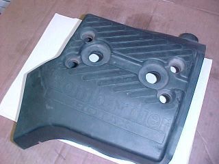 BOMBARDIER ROTAX 500 503 496.7 ENGINE CYLINDER HEAD PLASTIC COVER 