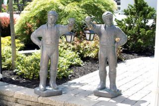 42 LARGE JOCKEY w Lantern cement garden outdoor statue