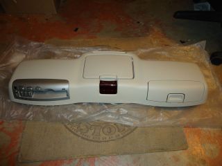 2003 FORD MERCURY MOUNTAINEER FACTORY OVERHEAD DVD PLAYER 100% NEW