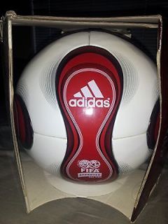 adidas teamgeist in Balls