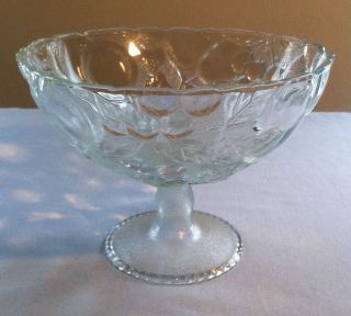 Vintage! Pedestal Punch Bowl (Fruit Design) 10 clear glass