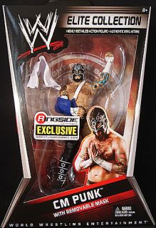 CM PUNK W/ REMOVABLE MASK RINGSIDE EXCLUSIVE WWE FIGURE