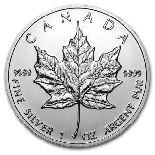 silver maple leaf in Coins: Canada