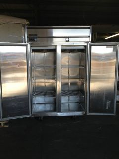 Commercial Glenco Refrigerator/Freezer Combination (Local PickUp 