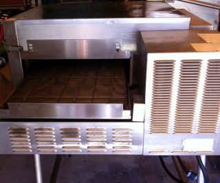 Lincoln Impinger Conveyor Pizza Oven Model 1132 080 Aa 3 phase
