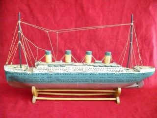 Vintage SS Titanic Cruise Ship Wood Model Primitive Made Hand Painted 