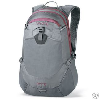 Dakine GIRLS AMP 18L Biking Hydration Backpack Bag CHCL