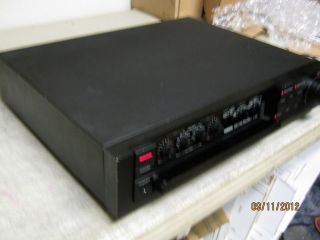 YAMAHA C 80 NATURAL SOUND STEREO CONTROL PREAMPLIFIER