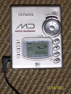   PORTABLE MD MINIDISC AM F70 PLAYER RECORDER WITH 4.5 POWER ADAPTER