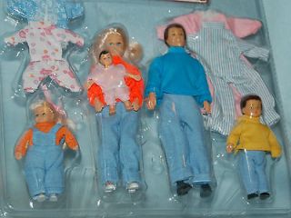 Doll Family of 5 1/12 Scale, Plus Clothes Dollho​use Miniatures