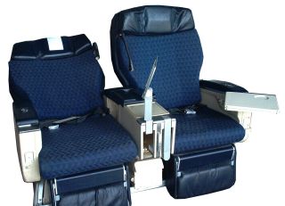 Business First Class AIRLINE Airplane Aircraft SEATS Reclining Leather 