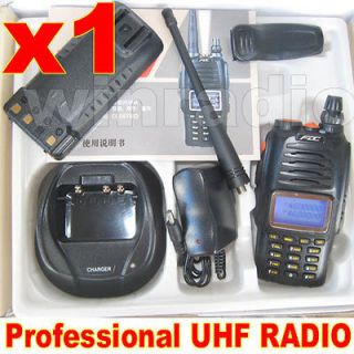   dual display UHF Walkie talkie Handheld transceiver 5W FM radio