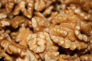 walnuts in Fruits, Nuts & Seeds