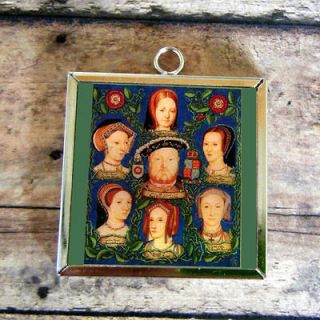 2x King HENRY VIII Tudor Rose Glass Pendant Necklace