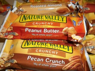 NATURE VALLEY NUT LOVERS VARIETY PACK 60   1.5 OZ BARS