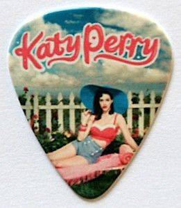 KATY PERRY Set of 12 Two Sided Full Colour Guitar Picks