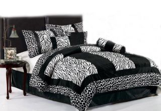   Micro Fur Zebra with Giraffe Design Comforter Set/Bed In A Bag New
