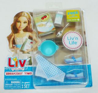   Livn Life Accessories   Breakfast Time Set   Shoes Bowl Spoon Food