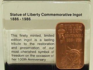 1886   1986 Centennial Commemorative Statue of Liberty Ingot Lucite 