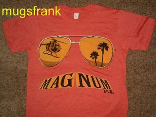 New Magnum Pi PI Tv Show Tom Selleck Sunglasses T Shirt
