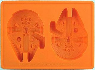 Star Wars Millennium Falcon Ice Cube Tray / Candy Mold