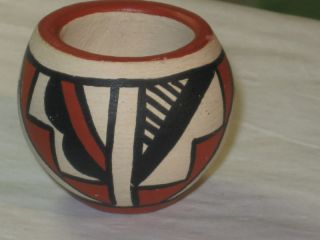 Gachupin Jemez Pueblo Native Indian Ceramic Pottery Pot