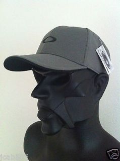 NEW Oakley SILICON CAP Hat Golf Baseball Flexfit L/XL (59 61 cm) Grey 