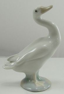 Lladro Goose Standing Porcelain 1970 1992 Retired Spain 4 3/8 Tall