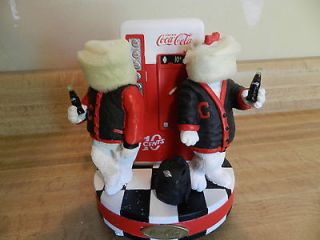   Collection Coca Cola 2 COOL BEARS Vending Machine Musical Figurine Box