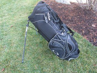 oakley golf bag in Bags