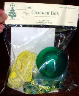 Cracker Box Ornament Kit Summer Days 3 Emerald Green Satin Ball