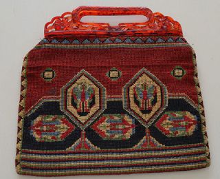 RARE ARTS AND CRAFTS PERIOD NEEDLEWORK PURSE WITH PLASTIC CLASP B13