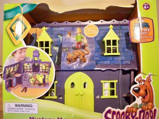 Open Box Scooby Doo Mystery Mates Deluxe Playset Mystery Mansion w 