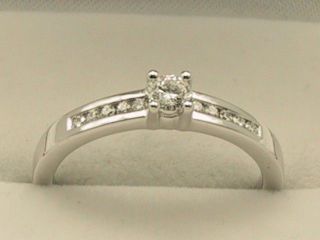 Certificated Stunning Platinum Diamond Solitare Ring UK N US 6 1/2