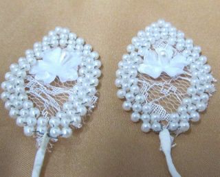 Elegant and Dainty Wilton Pearl Leaves Adornments Pkg 2