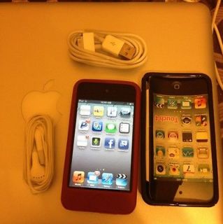 Apple iPod touch 4th Generation Black (8 GB) (Latest Model)