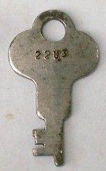 Antique Steamer Trunk Key Eagle Lock Co. # 22U3