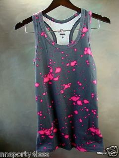 nike tank tops in Womens Clothing