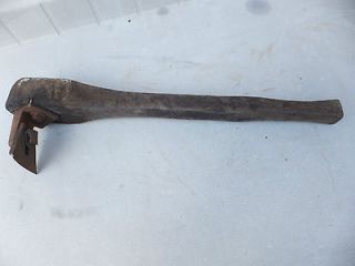   PRIMITIVE Chopping Tool ADZE ? WOOD HANDLE HEWING Hand ax style