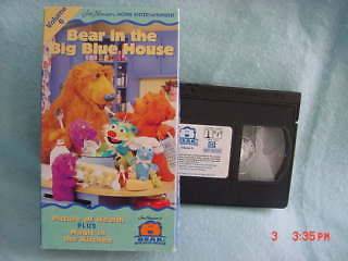   BIG BLUE HOUSE #6 PICTURE OF HEALTH + MAGIC IN THE KITCHEN vhs kids