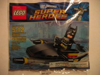 Lego DC Universe 30160 Batman Jet Ski Minifig w/Hood & Cape Flick 