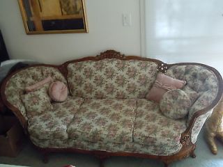 Antique Floral Couch $600 Beautiful Couch