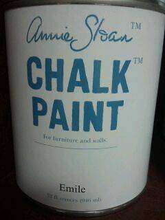 annie sloan chalk paint in Crafts