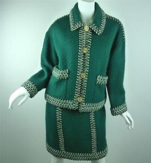 Auth Vintage Chanel Boutique Green Boucle Skirt Suit Size 42