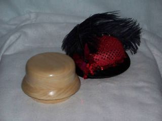 fascinator hats in Clothing, 